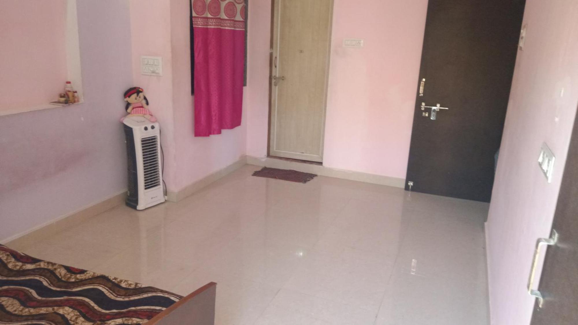 Dwarka Home Stay 2 Only Family Eksteriør billede